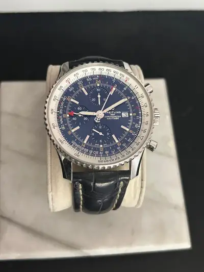 Breitling Navitimer World A24322 Blue. No