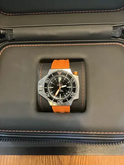 Omega Seamaster PloProf