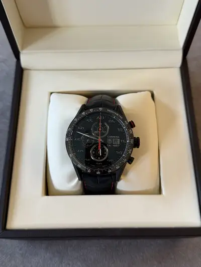 TAG Heuer Carrera 1887 Black Red