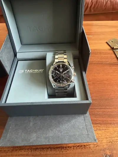 TAG Heuer Stunning TAG Heuer Carrera Calibre Heuer