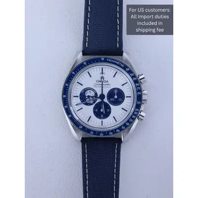 Omega Omega Speedmaster Silver Snoopy Award 310.32.42.50.02.001 Full Set Box Papers