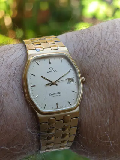 Omega Seamaster Sparkling Gold Octagon