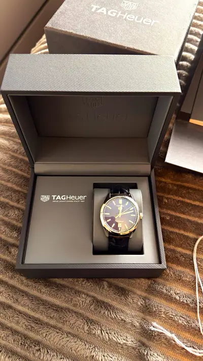 TAG Heuer Carrera WBN2112.FC6504 Black Leather