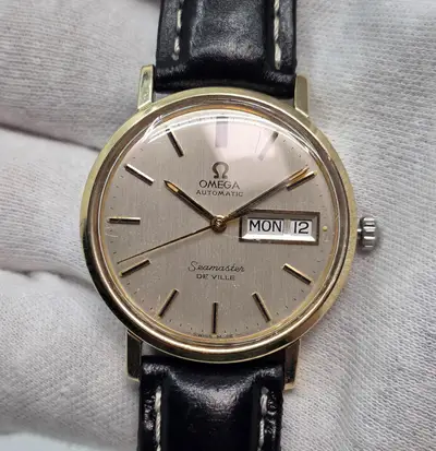 Omega Seamaster Deville Day Date Gold