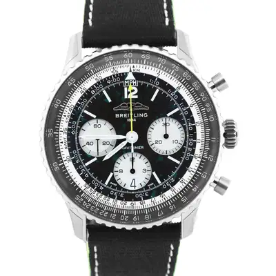 Breitling Navitimer EB0138 Aston Martin F1