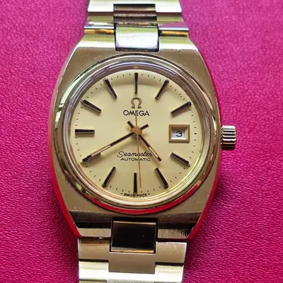 Omega WOMEN OMEGA SEAMASTER CAL 684 DATE