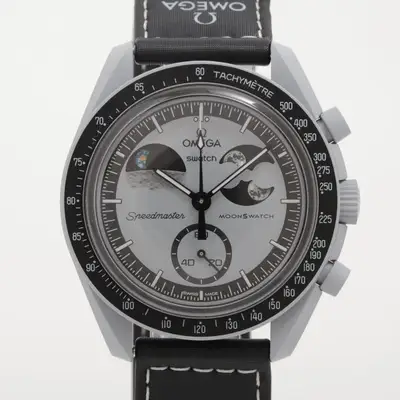 Omega x swatch Speedmaster missions Toe