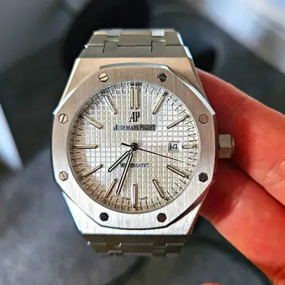 Unknown Watch