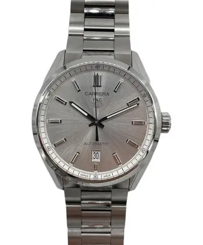 TAG Heuer Carrera Date Caliber 5