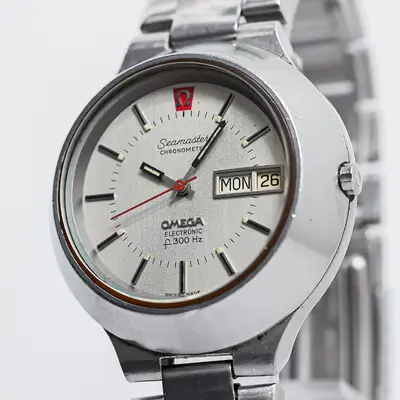 Omega *NEAR OMEGA Seamaster f300Hz Cal.1260 Qz