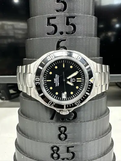 Omega Seamaster Professional Mid Size