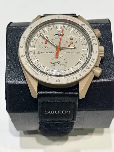 Omega Swatch MoonSwatch Mission to Saturn