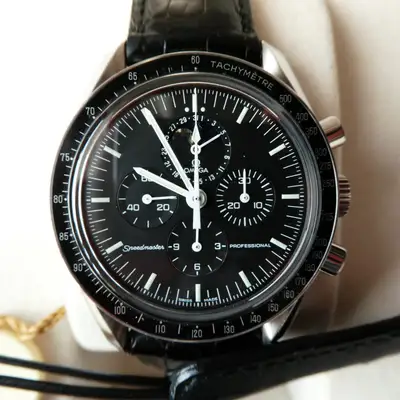 Omega Speedmaster 3876.50.31