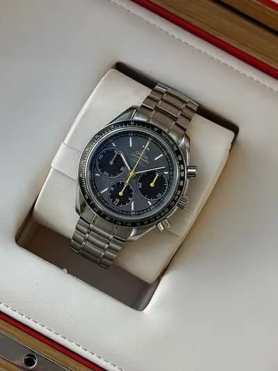 Omega Speedmaster 329.30.44.51.06.003