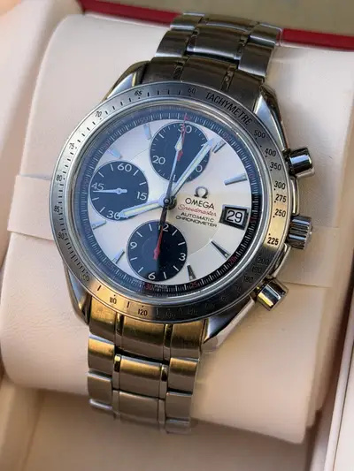 Omega Speedmaster premium date