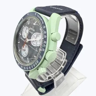 Omega ×Swatch SO33G100 MISSION ON EARTH Speedmaster