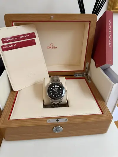 Omega Seamaster Diver inc Boxes and
