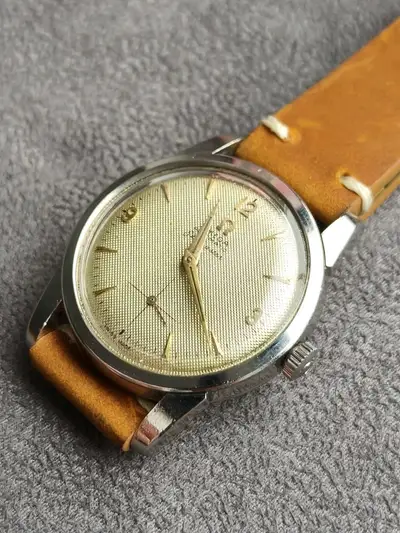 Omega Seamaster Small second Honey Comb