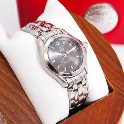 Omega Seamaster Gray Date w