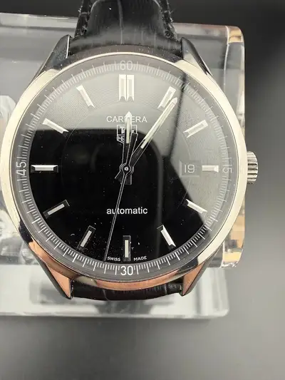 TAG Heuer Carrera WV211B-0 Display Back