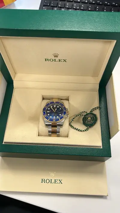 Rolex Submariner Bluesy Swing Tag)
