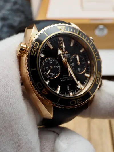 Omega Seamaster Planet Ocean Rose Cera