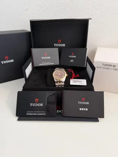 Tudor 28403