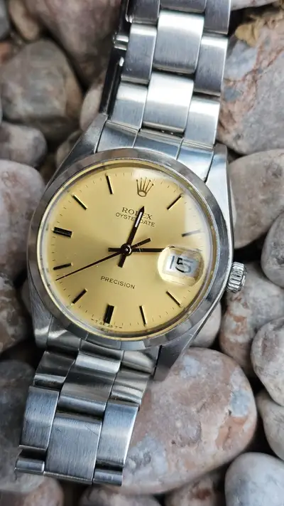 Rolex Oysterdate 6694 Hand-Winding