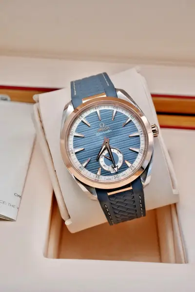 Omega Aqua Terra 220.52.41.21.03.002