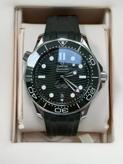 Omega Seamaster Diver 300 'Seaweed' Green