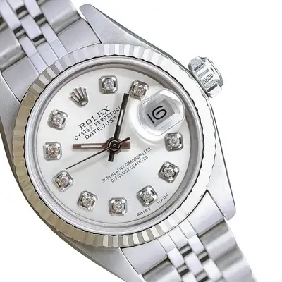 Rolex Datejust Steel Silver 14KW Fluted