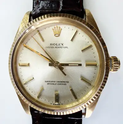 Rolex 1005 Solid 14k Gold Champagne