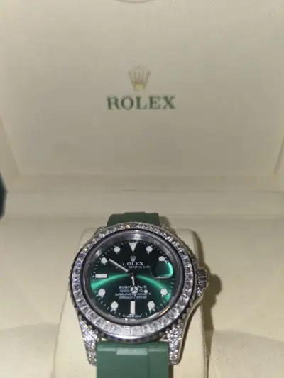 Rolex Submariner Diamond Bezel Green Rubber