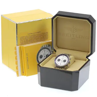 Breitling Navitimer 05 A23330 Silver;Black Chronograph