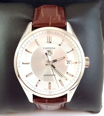 TAG Heuer Carrera Calibre 5 WV211A