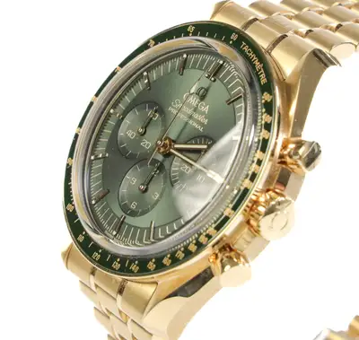 Omega Speedmaster Moonwatch Professional, 18k Gold