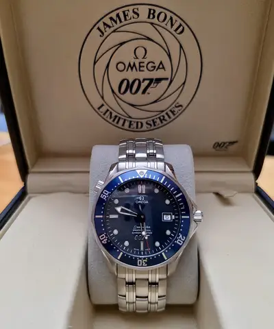 Omega Seamaster 007 James Bond 40th