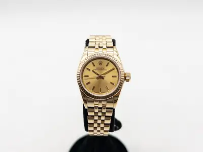 Rolex Oyster Perpetual 67197