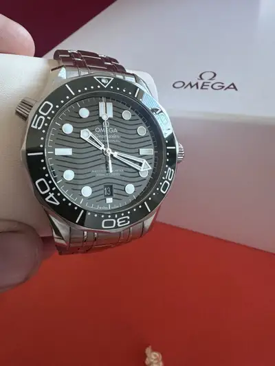 Omega Seamaster Bezel Plus Omega Green