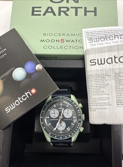 Omega x Swatch Speedmaster Mission On