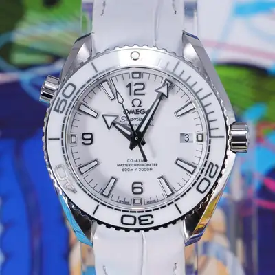 Omega Seamaster Planet Ocean “Great White”