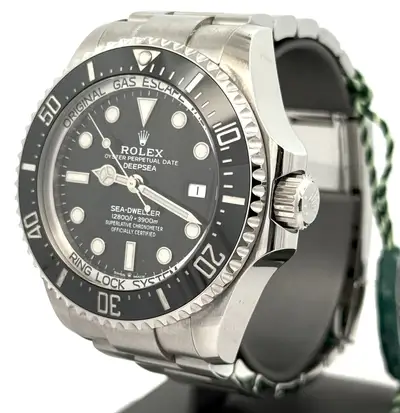 Rolex Pre-owned Rolex 126660 Sea-Dweller - 44mm Stainless Steal, S15512, Box/Card