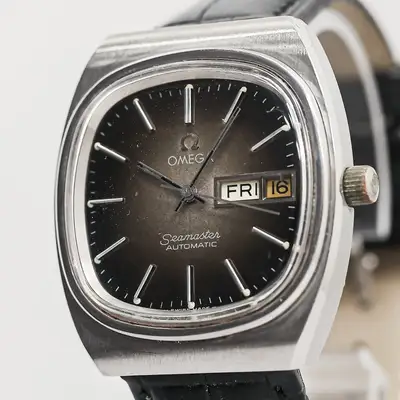 Omega **NEAR OMEGA Seamaster Cal.1022 Black TV