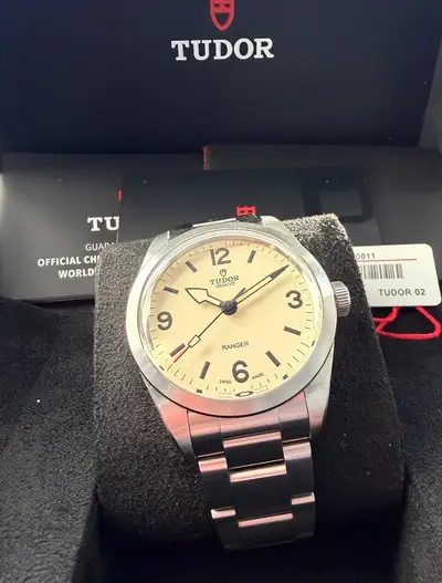 Tudor Ranger Dune White/ COSC M79950-0008