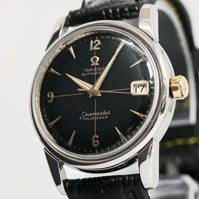 Omega **NEAR OMEGA Seamaster Calender Cal.503 Black