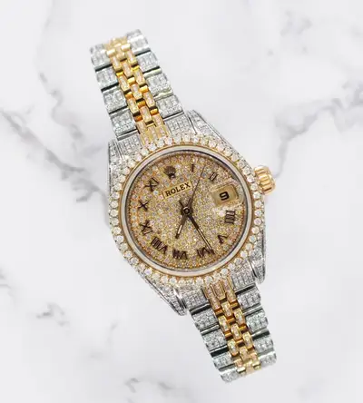 Rolex Datejust with Full Bezel, Shoulders