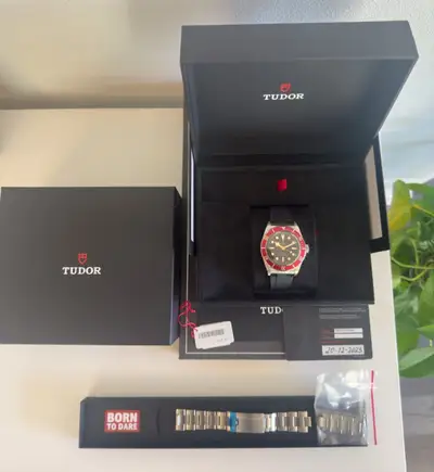 Tudor Black Bay 41 Burgundy M7941A1A0RU-0001