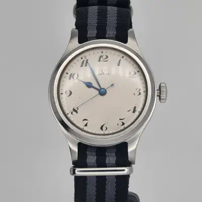 Omega MILITARY ISSUE WIND