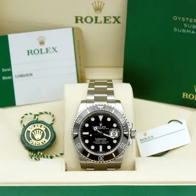 Rolex Rolex Submariner Date 116610LN 40mm Black Dial Stainless Steel 2020 Box & Papers