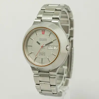 Omega *NEAR OMEGA Seamaster f300Hz Cal.1260 Qz